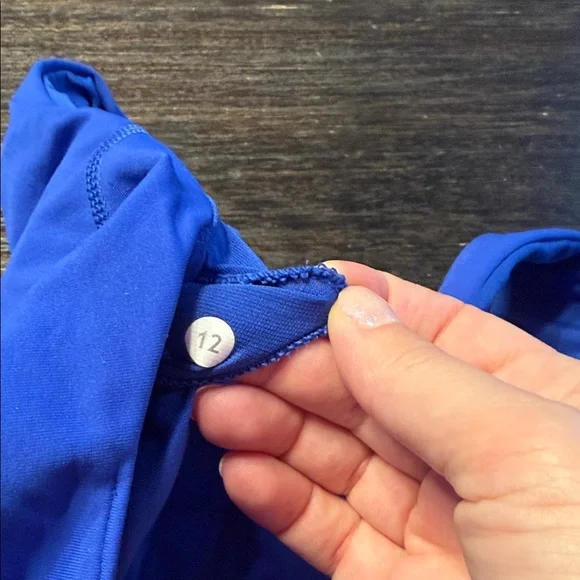 Lululemon Athletica Vibrant Blue Sports Bra 12 - Picture 3 of 3